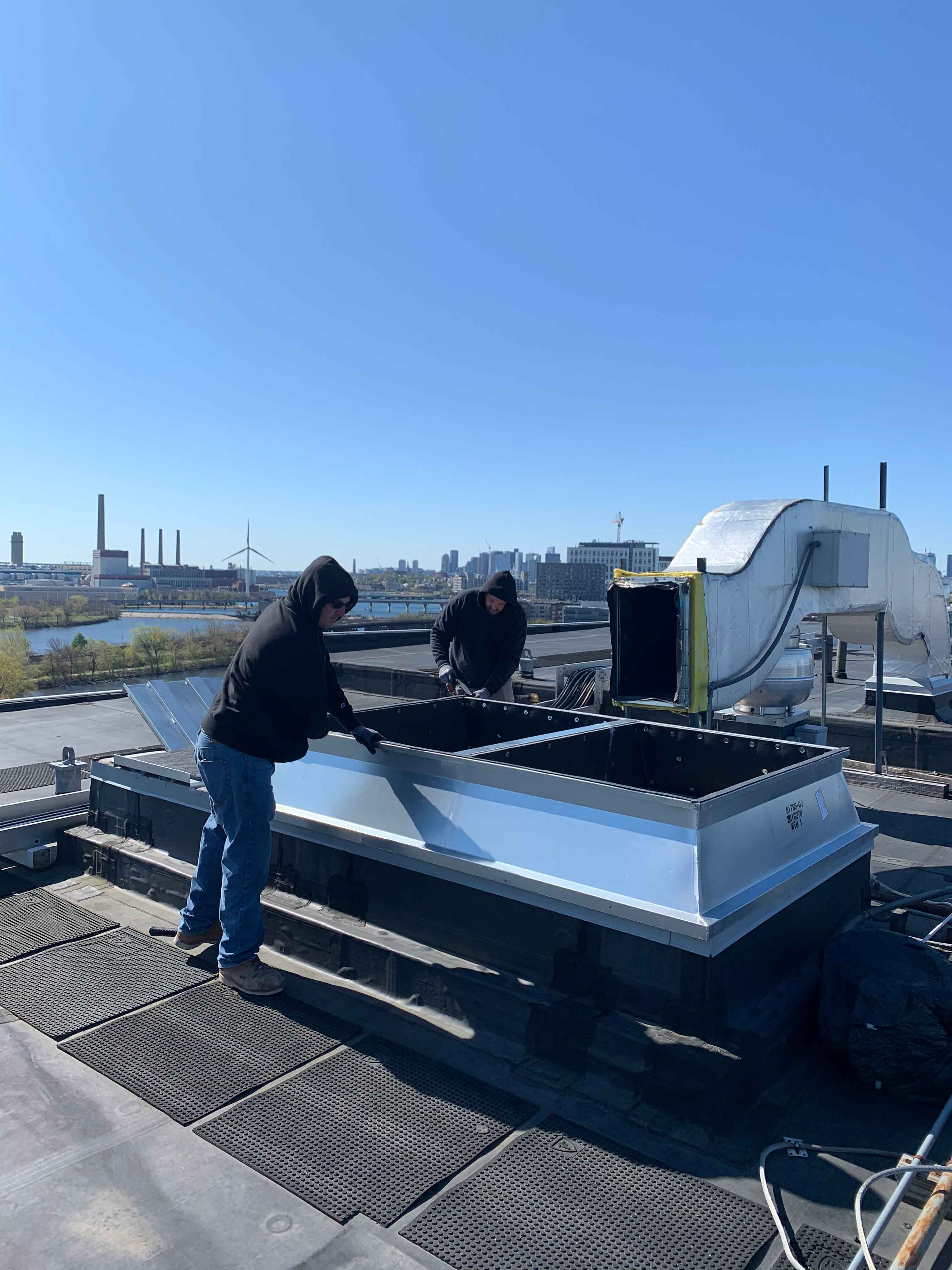 Rooftop HVAC Unit Installed on a Curb Adapter